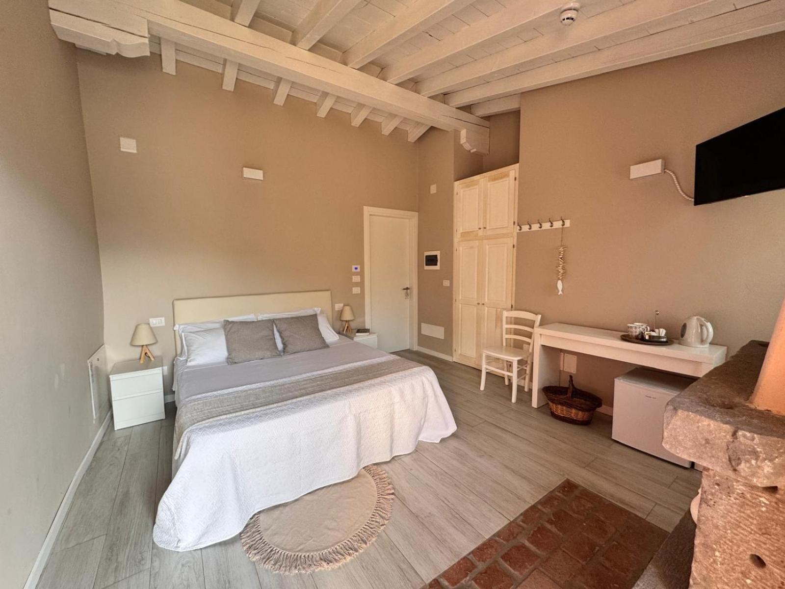 Agriturismo Cascina Carai Marone Room photo